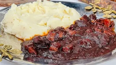 طريقة تحضير اللحم بصوص الباربيكيو في خطوات سهلة ومكونات بسيطة