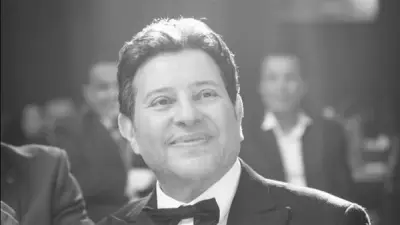 أسرة هاني شاكر ترافق جثمانه في المستشفى قبل الجنازة اليوم