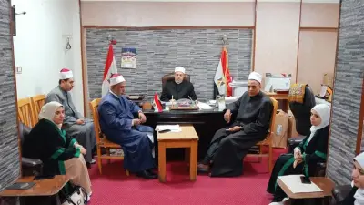 وكيل أوقاف أسيوط يطالب الواعظات بالتركيز على قضايا الطفل والمرأة