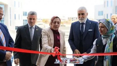 افتتاح المؤتمر الطلابي الخامس في العلوم التطبيقية بجامعة بنها