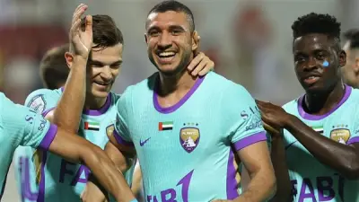 رامي ربيعة يقود العين للفوز بالدوري الإماراتي بعد خماسية في الشارقة