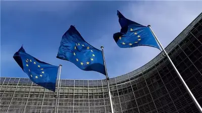 بوليتيكو: أوروبا تفشل في حسم اتفاق التجارة مع أمريكا وتثير غضب ترامب