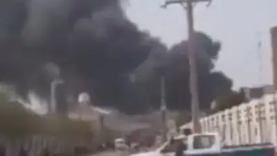 انفجارات غامضة تهز إيران قرب بندر عباس وجزيرة قشم تثير الذعر