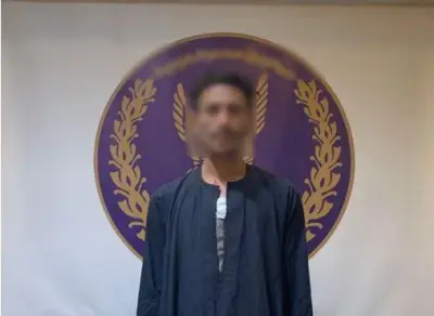 ضبط سارق الحقائب من المساجد في سوهاج