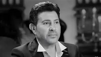 بين الحب والفضول.. أغرب طلب من معجب للفنان الراحل هاني شاكر