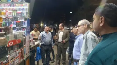 حملة ليلية مفاجئة لرئيس ميت غمر لفرض الانضباط وإزالة التعديات