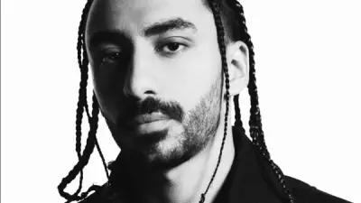 أحمد سانتا يعلن وفاة والده ويطلب الدعاء من متابعيه