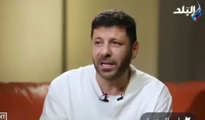 إياد نصار: زوجتي شجعتني على متابعة الكرة ومازلت مترددًا بين الأهلي والزمالك