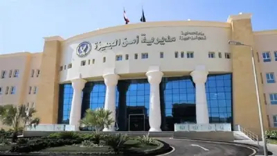الحماية المدنية تنقذ شابًا عالقًا في منور عقار بالهرم