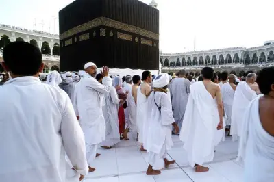 دار الإفتاء: يجوز للحاج المتجه مباشرة من جدة إلى مكة الإحرام بأكثر من نسك