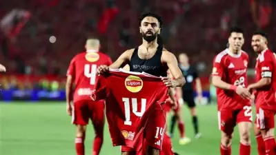 الأهلي يقترب من تجديد عقد حسين الشحات وكوكا.. ومفاجأة في الطريق