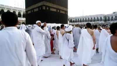 الإفتاء توضح أحكام إحرام الرجل وملابس الإحرام مع اقتراب موسم الحج