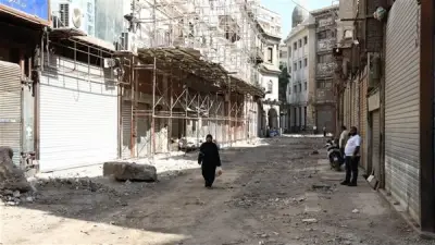 وزيرة التنمية المحلية تتفقد تطوير المرحلة الثانية من سوق العتبة بالقاهرة