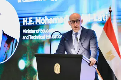 عبد اللطيف: إعادة صياغة العلاقة بين التعليم والاقتصاد بشكل مدروس