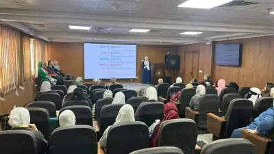 تيودور بلهارس يواجه خرافات التغذية بالعلم في محاضرة توعوية