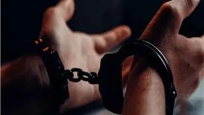 كشف ملابسات فيديو ترويج مخدرات بسوهاج وضبط عامل بحوزته حشيش وميزان حساس