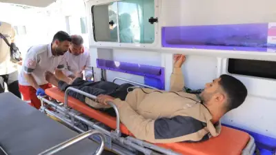 الهلال الأحمر والصحة العالمية ينفذان إجلاء طبيا جديدا من غزة