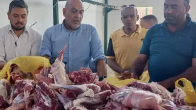 ضبط لحوم مذبوحة خارج المجازر في مزرعة بالعبور