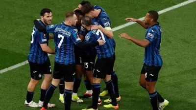 أتالانتا يتقدم على ميلان بهدفين في الشوط الأول بالدوري الإيطالي