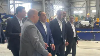 مدبولي يتفقد مصنع أعمدة هيكلية بأكتوبر ويؤكد دعم الدولة للصناعة