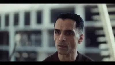 سامي الشيخ يكتشف حمل عائشة بن أحمد في مسلسل الفرنساوي