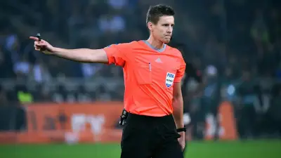 الحكم الألماني دانيال سيبرت يقود نهائي دوري أبطال أوروبا بين بروسيا دورتموند وريال مدريد