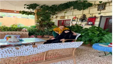 بيت الكروشيه في جنوب لبنان: مملكة أمينة البيضاء بالخيوط