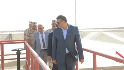 محافظ قنا يتفقد مشروعات الصرف الصحي بأبوتشت ضمن حياة كريمة