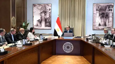 مدبولي يتابع إجراءات تنظيم السوق العقارية ويوجه بحصر الأراضي غير المستغلة