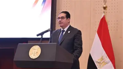 رئيس جامعة القاهرة يدعو لتأسيس مرصد مصري لسوق العمل