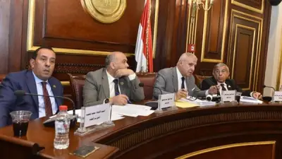 لجنة الزراعة بالشيوخ توصي بتدريب المزارعين على الميكنة الحديثة