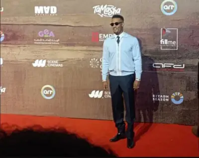 محمد رمضان يصل العرض الخاص لفيلم أسد وسط حضور إعلامي كبير