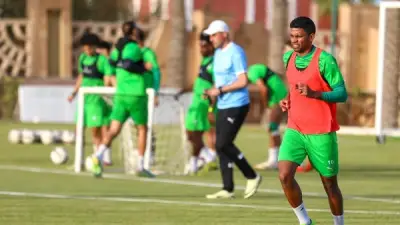 عماد النحاس يرفع الحمل البدني في المصري قبل مواجهة الأهلي