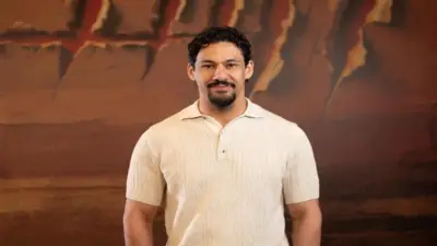 علي قاسم يتعلم ركوب الخيل لأداء دور في فيلم أسد ويترقب آراء الجمهور