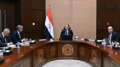 مدبولي يوجه بحزمة حوافز عاجلة لدعم السياحة والطيران