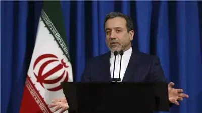 عراقجي يتهم الكويت بالاعتداء على قارب إيراني ويحتفظ بحق الرد
