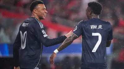 نجم ريال مدريد السابق: يجب بيع مبابي أو فينيسيوس وأنا من أنصار مورينيو