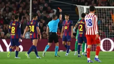عقوبات مالية من يويفا على برشلونة بسبب التأخر والألعاب النارية