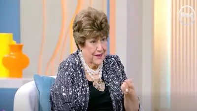 إيناس جوهر تروي ذكريات الطفولة مع الموسيقار عمار الشريعي