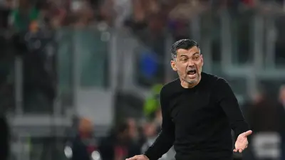 كونسيساو وبلانيس.. الرئيس يفلت من ثورة الاتحاد