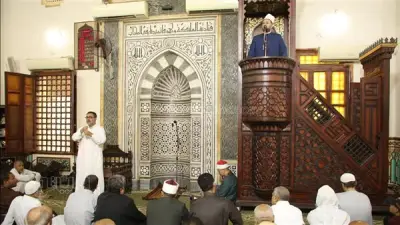 أوقاف بني سويف تترجم خطبة الجمعة بلغة الإشارة في مسجد عمر بن عبدالعزيز