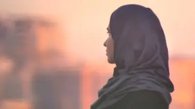 الهند: كارناتاكا تلغي حظر الحجاب في المؤسسات التعليمية رسمياً