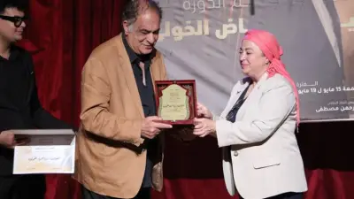 تكريم رياض الخولي في انطلاق الدورة الخامسة لمهرجان المسرح العالمي بالإسكندرية