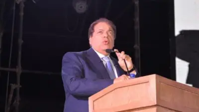 أبو العينين: العمال أساس الإنجازات والعاصمة الإدارية فخر للأيدي العاملة