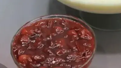 طريقة عمل مهلبية العنب اللذيذة والسهلة في المنزل