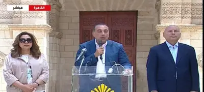 رئيس الوزراء يعقد مؤتمراً صحفياً لمتابعة المشروعات التنموية