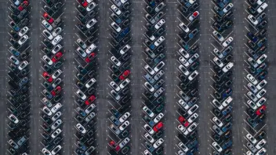 شركة هوم ديبو تتهم بالتجسس على سائقي السيارات في مواقفها بكاليفورنيا