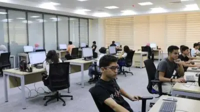 خبراء: مشروع 