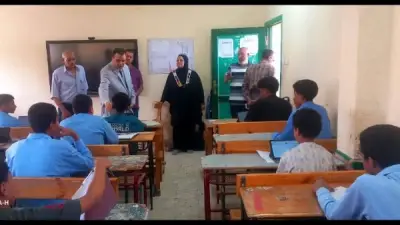 انتظام لجان امتحانات صفوف النقل في أسوان مع جولة تفقدية لوكيل التعليم