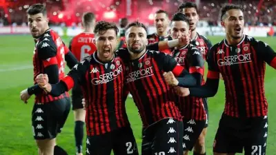 اتحاد العاصمة يظفر بلقب الكونفدرالية الإفريقية بركلات الترجيح على الزمالك